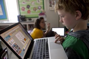 managing screen time at boarding schools